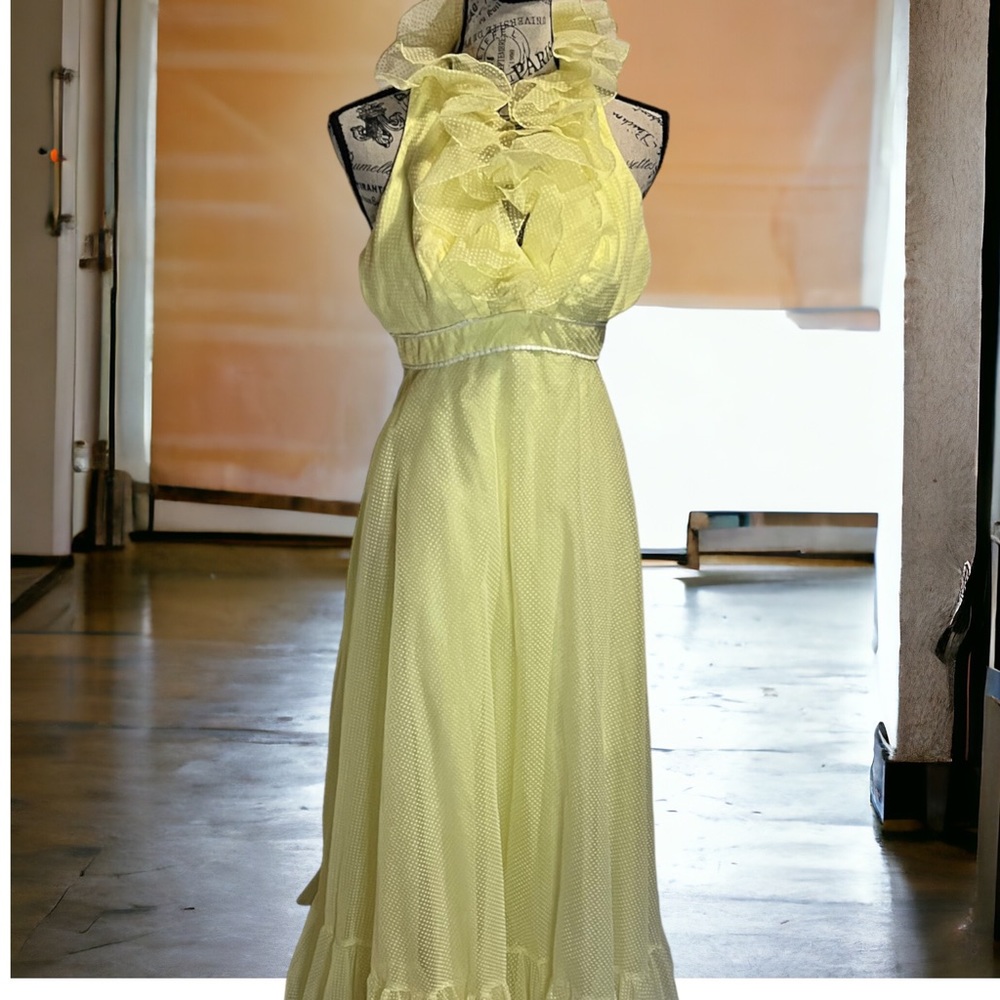 Vintage 1970’s Ruffles Halter Mike Benet Prom Dress